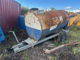 Image of a used Mainway Engineering 2000 Ltr Towable Bunded Fuel Bowser