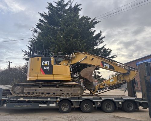 CAT 325 SOLD TO THE USA